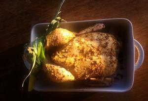 עוף במעטפת עלי מנגולד בסגנון הודי